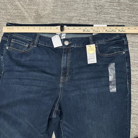 Lane Bryant Jeans Womens 24 Dark Wash Bootcut Mid Rise Signature Super Stretch - Picture 13 of 16